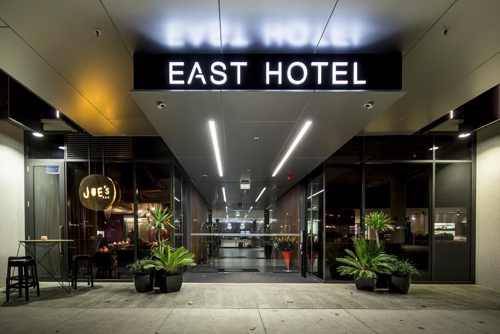 East Hotel And Apartments Canberra Exterior foto